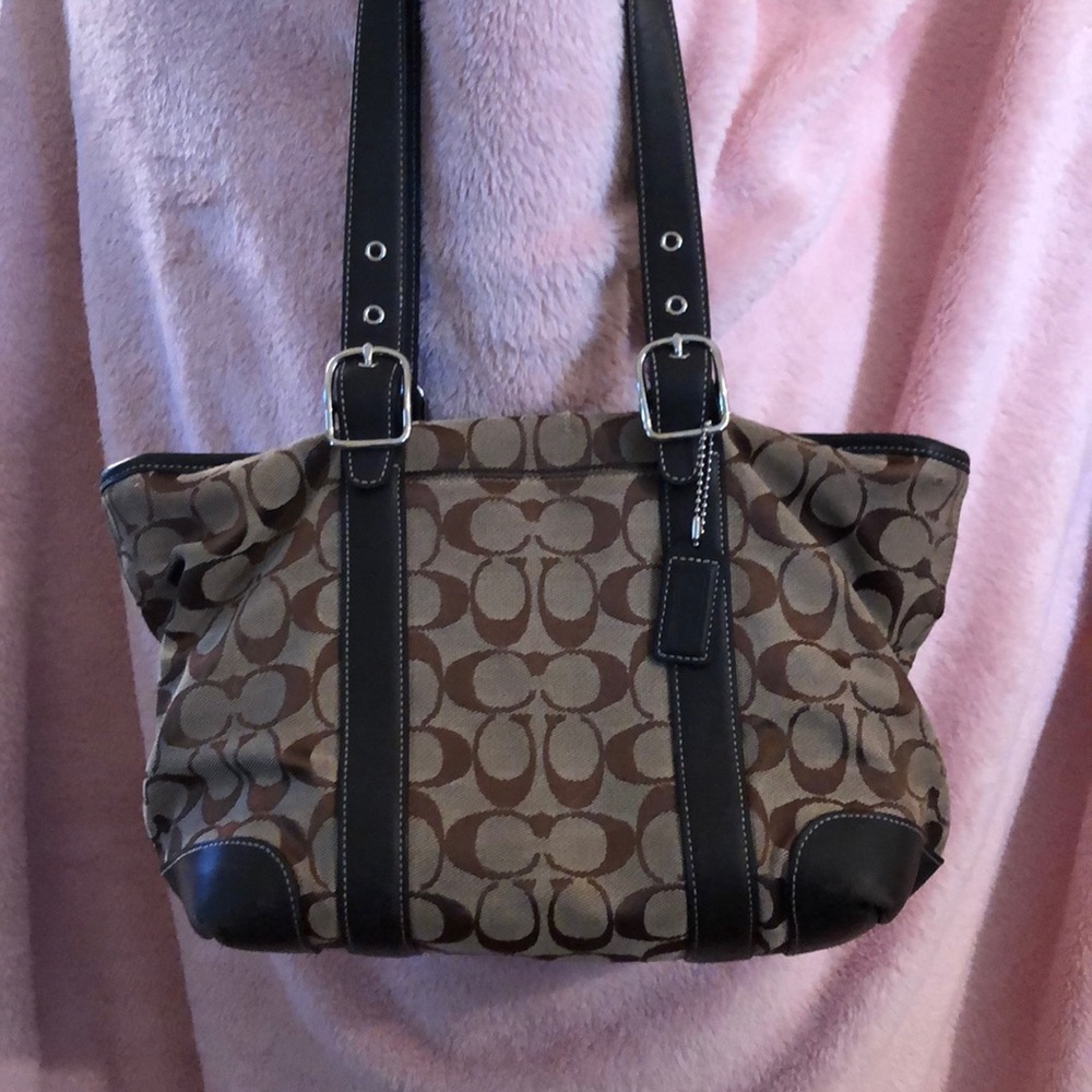 COACH Tote